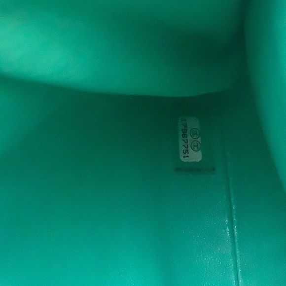 Chanel purse - Picture 8 of 8